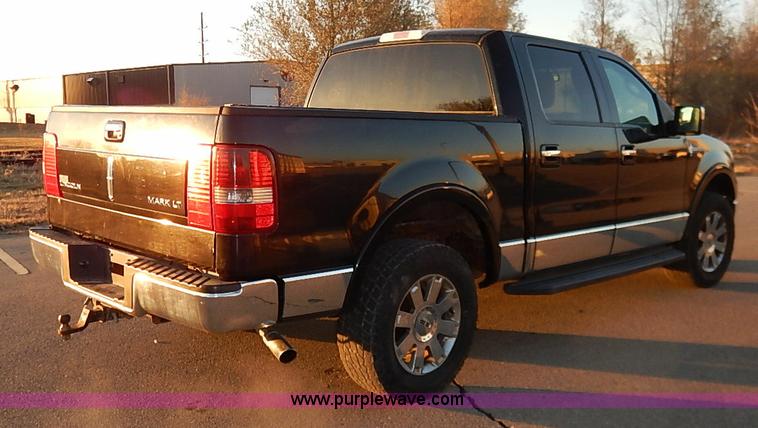 image for item I5234 2006 Lincoln Mark LT Crew Cab pickup truck