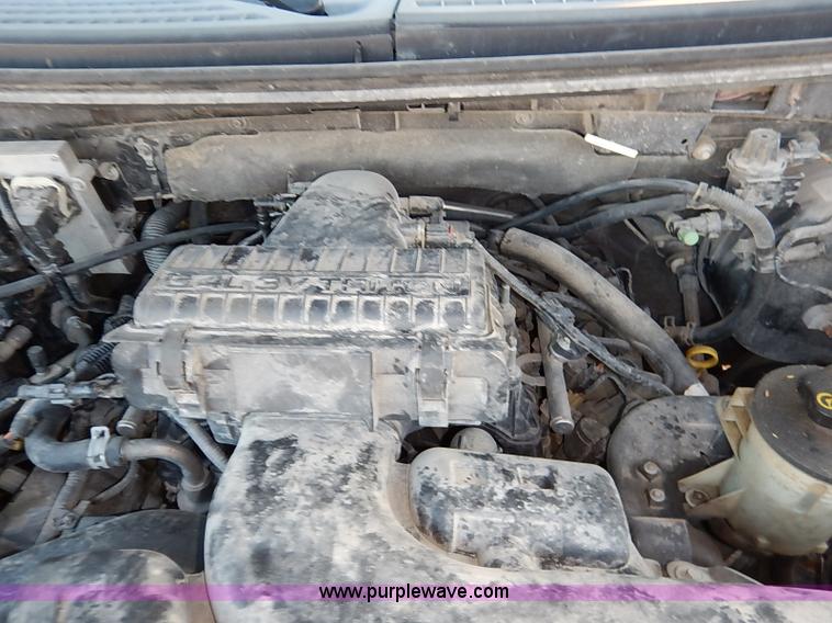 image for item I5234 2006 Lincoln Mark LT Crew Cab pickup truck