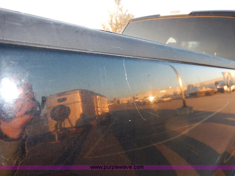 image for item I5234 2006 Lincoln Mark LT Crew Cab pickup truck