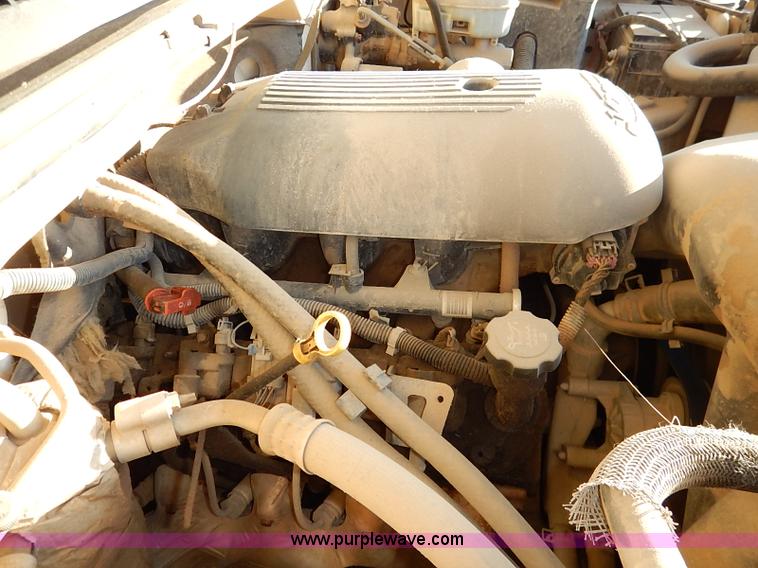 image for item I5238 2003 Chevrolet Silverado 2500HD Ext. Cab pickup truck