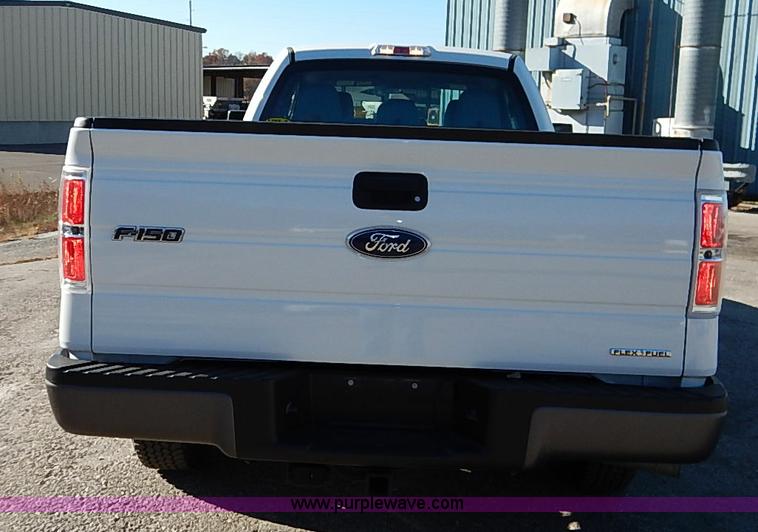 image for item I5246 2012 Ford F150 XL SuperCab pickup truck