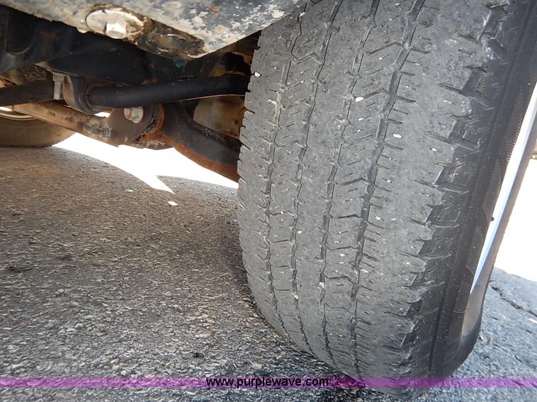 image for item I5246 2012 Ford F150 XL SuperCab pickup truck