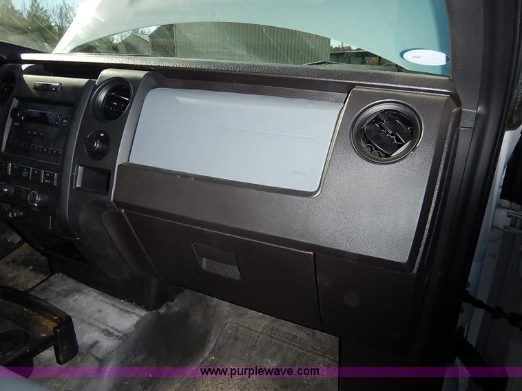 image for item I5246 2012 Ford F150 XL SuperCab pickup truck