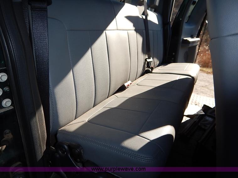 image for item I5248 2011 Ford F250 Super Duty XL pickup truck