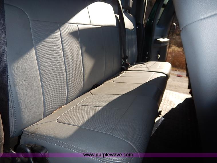 image for item I5249 2011 Ford F250 Super Duty XL SuperCab pickup truck