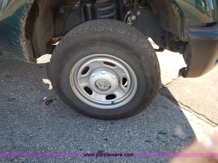 image for item I5250 2011 Ford F250 Super Duty XL pickup truck