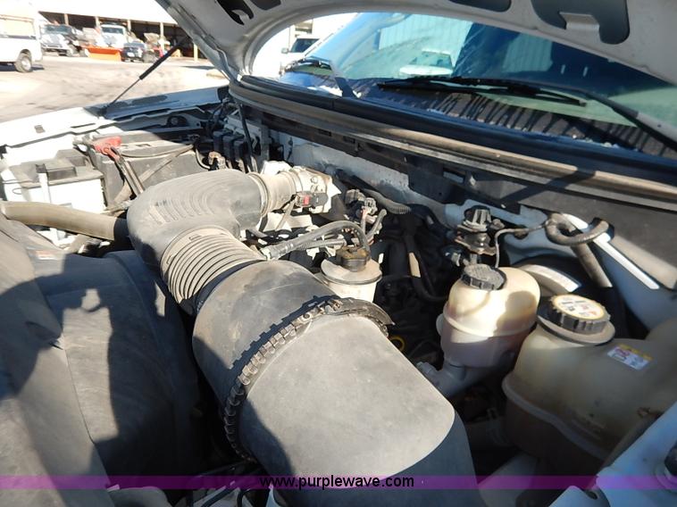 image for item I5251 2006 Ford F150 XLT SuperCrew pickup truck