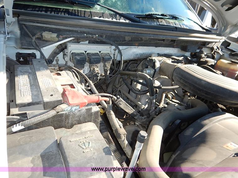 image for item I5251 2006 Ford F150 XLT SuperCrew pickup truck