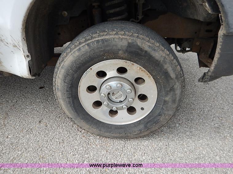 image for item I5269 2005 Ford F250 Super Duty XL SuperCab pickup truck