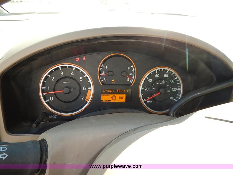 image for item I5305 2009 Nissan Titan pickup truck