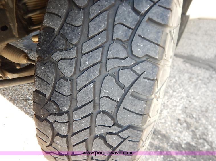 image for item I5305 2009 Nissan Titan pickup truck