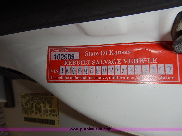 image for item I5305 2009 Nissan Titan pickup truck