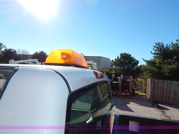 image for item I5308 2004 Chevrolet Silverado 2500HD pickup truck