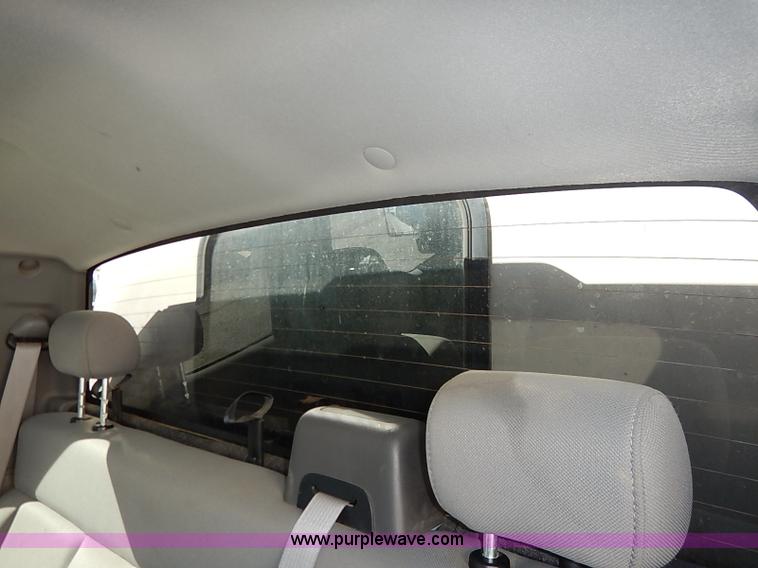 image for item I5316 2004 Ford F150 XL SuperCab pickup truck