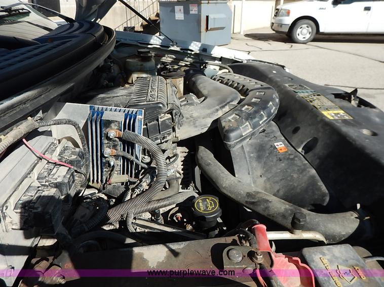 image for item I5316 2004 Ford F150 XL SuperCab pickup truck