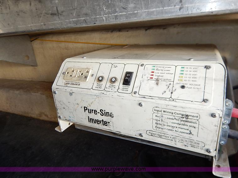 image for item I5316 2004 Ford F150 XL SuperCab pickup truck