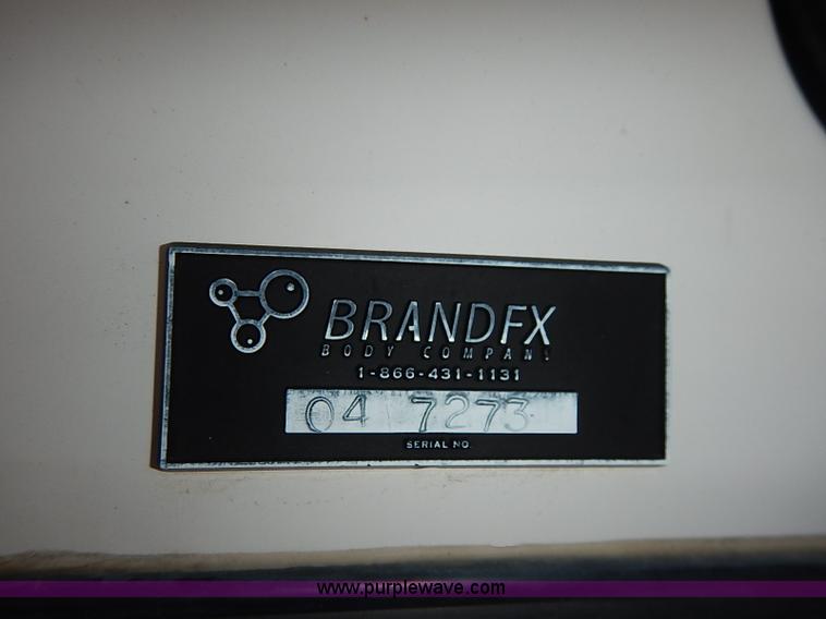 image for item I5316 2004 Ford F150 XL SuperCab pickup truck