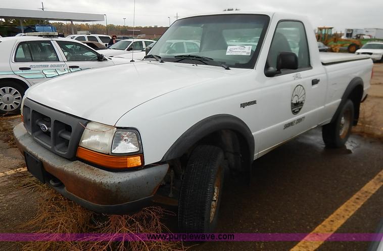 image for item I5325 1999 Ford Ranger pickup truck