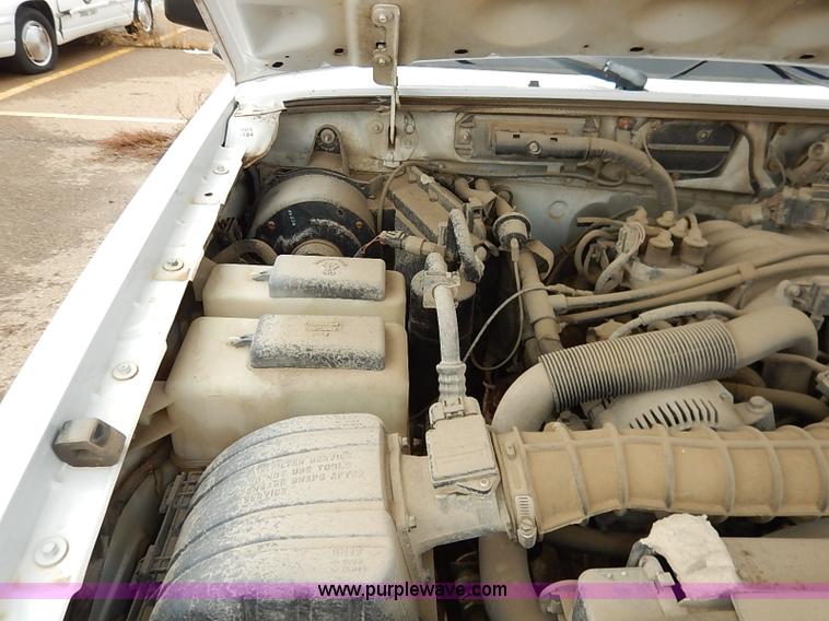 image for item I5325 1999 Ford Ranger pickup truck