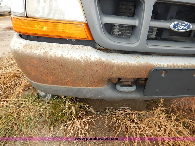 image for item I5325 1999 Ford Ranger pickup truck