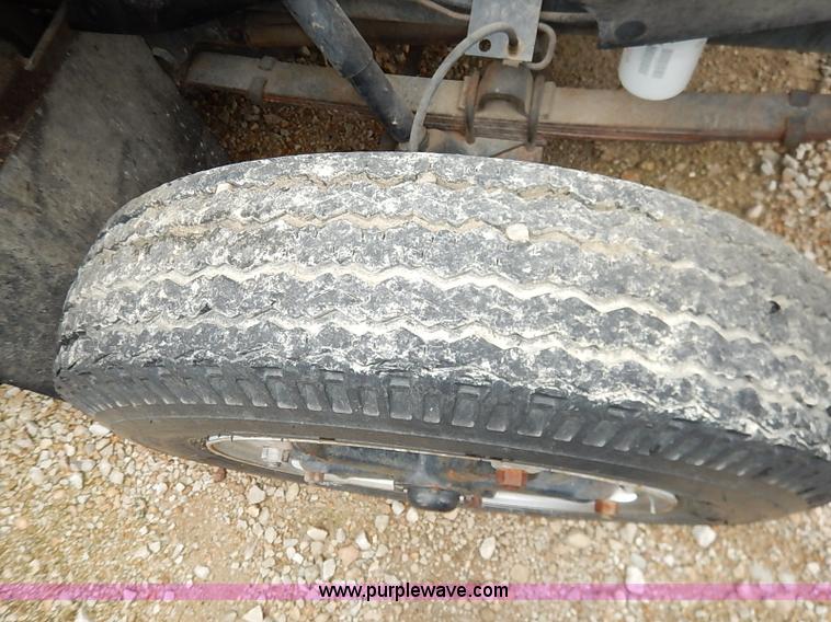 image for item I5329 1985 International S1600 water truck