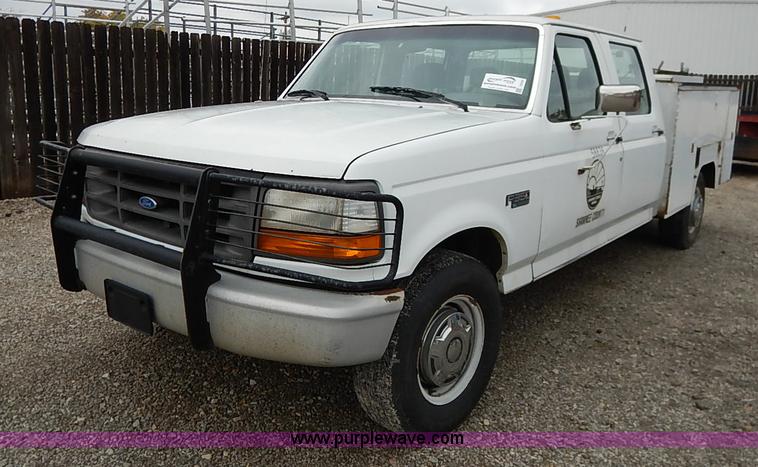 image for item I5330 1994 Ford F350 XL Crew Cab utility truck