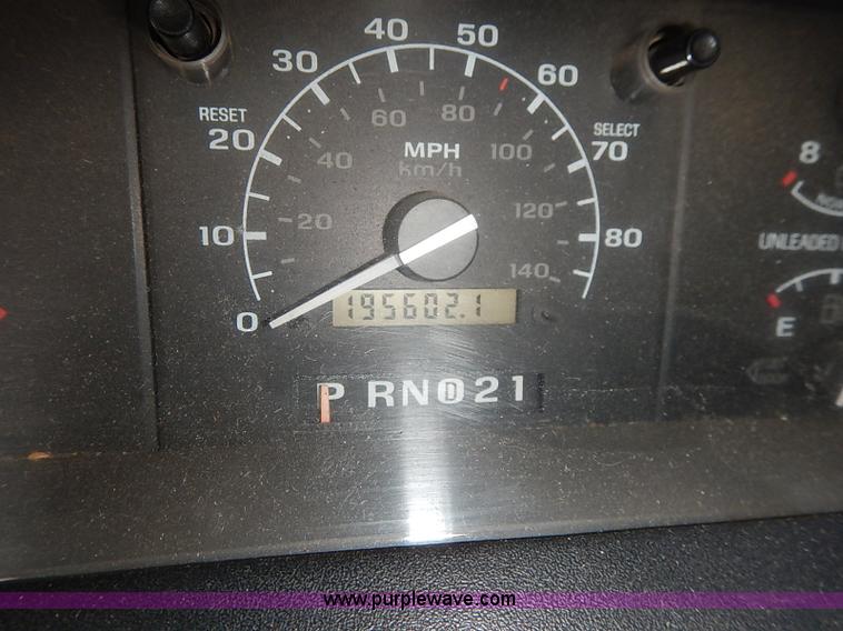 image for item I5330 1994 Ford F350 XL Crew Cab utility truck