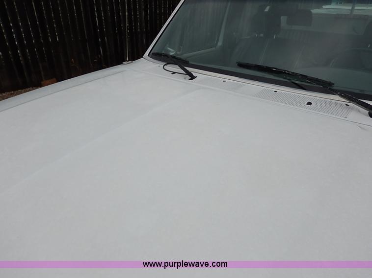 image for item I5330 1994 Ford F350 XL Crew Cab utility truck