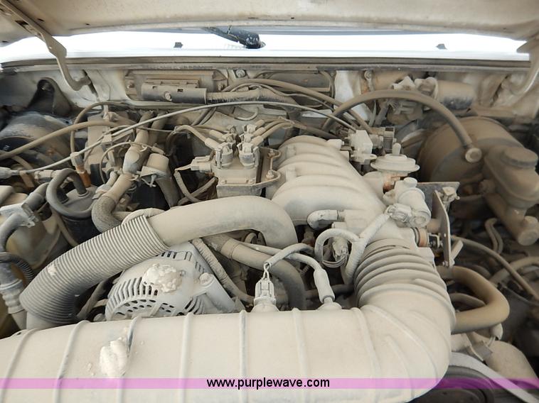 image for item I5332 1997 Ford Ranger SuperCab pickup truck