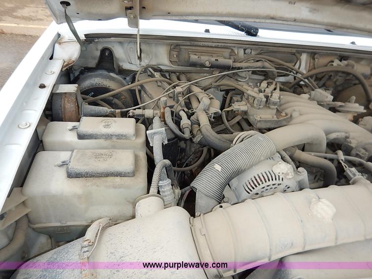 image for item I5332 1997 Ford Ranger SuperCab pickup truck