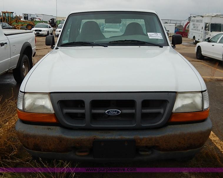 image for item I5333 1999 Ford Ranger pickup truck