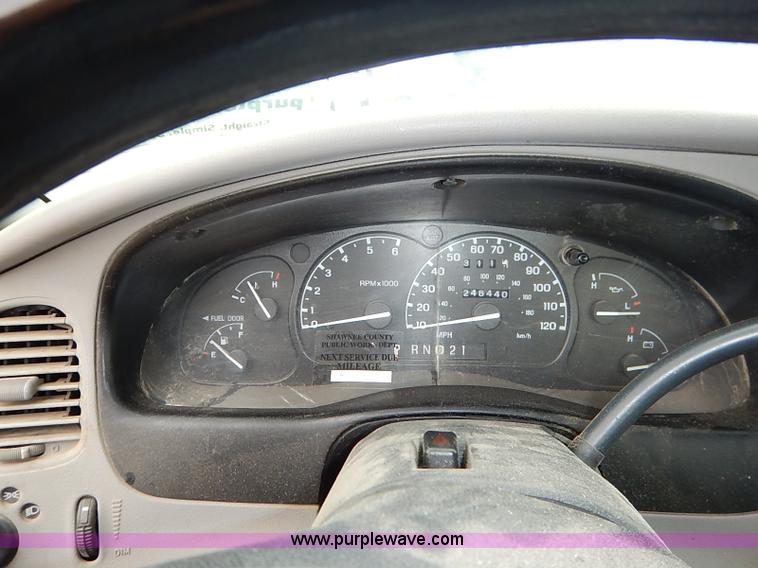 image for item I5333 1999 Ford Ranger pickup truck