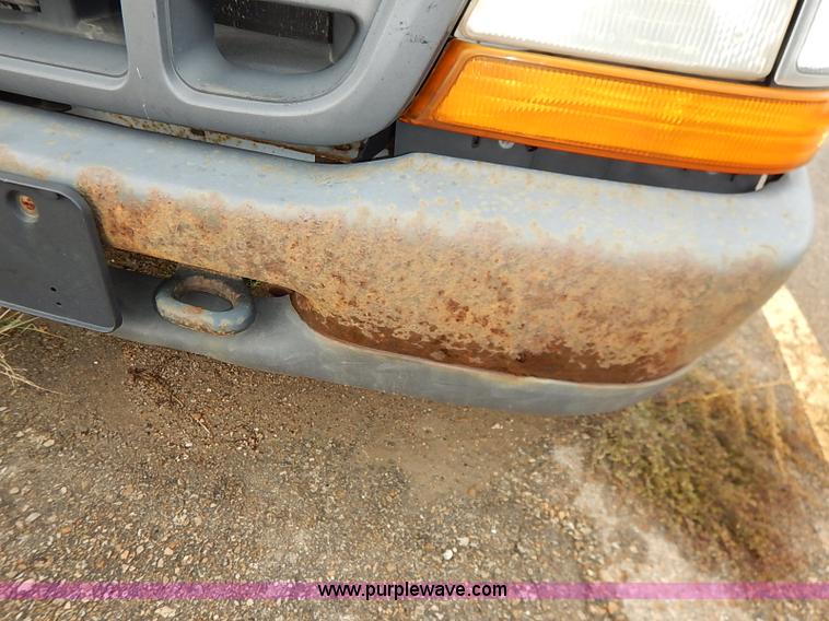 image for item I5333 1999 Ford Ranger pickup truck