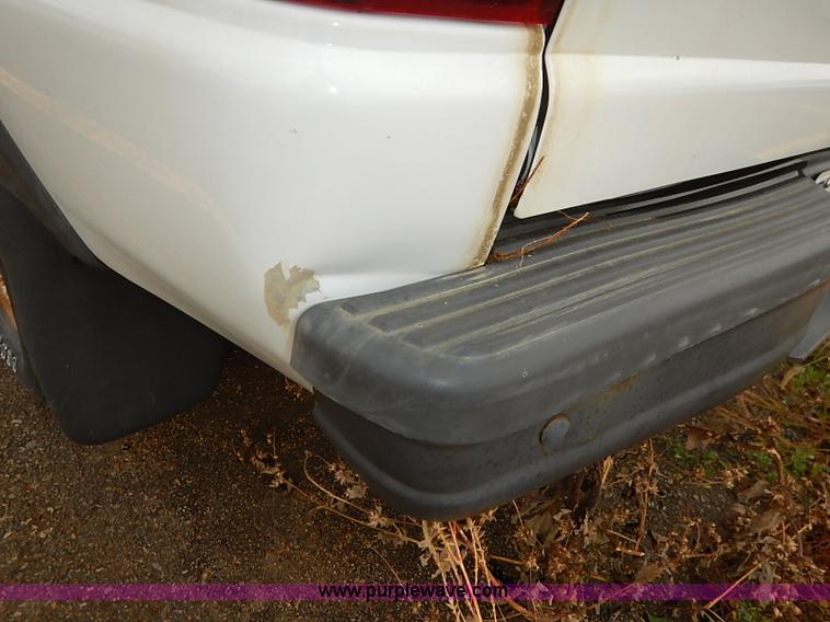 image for item I5333 1999 Ford Ranger pickup truck