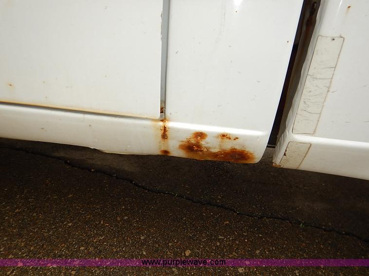 image for item I5333 1999 Ford Ranger pickup truck