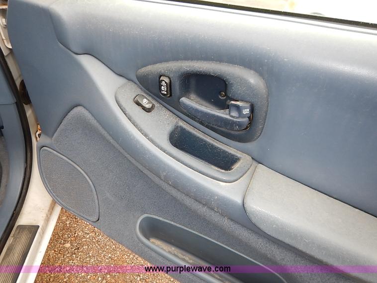 image for item I5334 1998 Chevrolet Lumina