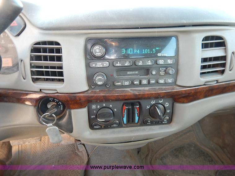 image for item I5913 2002 Chevrolet Impala