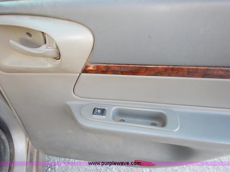 image for item I5913 2002 Chevrolet Impala