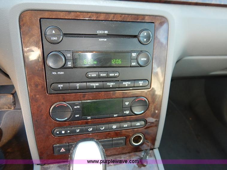 image for item I5914 2006 Ford Five Hundred SEL