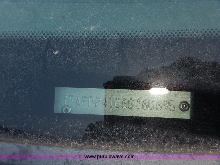 image for item I5914 2006 Ford Five Hundred SEL