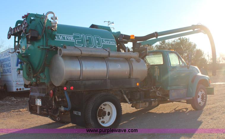 image for item I5981 1998 Ford F800 sewer vac truck