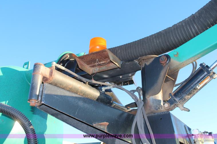 image for item I5981 1998 Ford F800 sewer vac truck