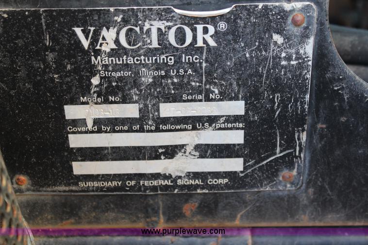 image for item I5981 1998 Ford F800 sewer vac truck