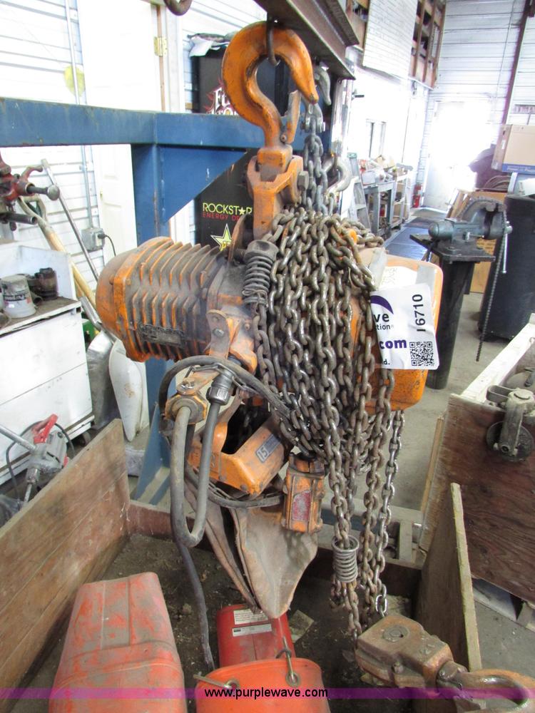 image for item I6710 Peerless two ton electric hoist