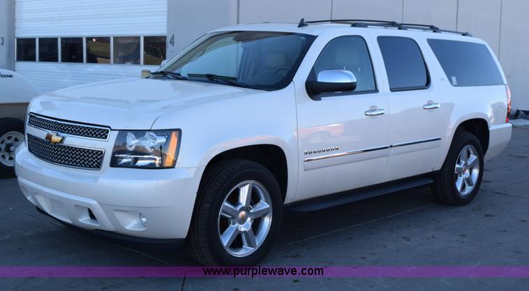 image for item I8620 2009 Chevrolet Suburban 1500 LTZ SUV