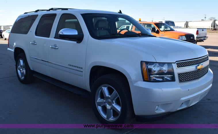 image for item I8620 2009 Chevrolet Suburban 1500 LTZ SUV