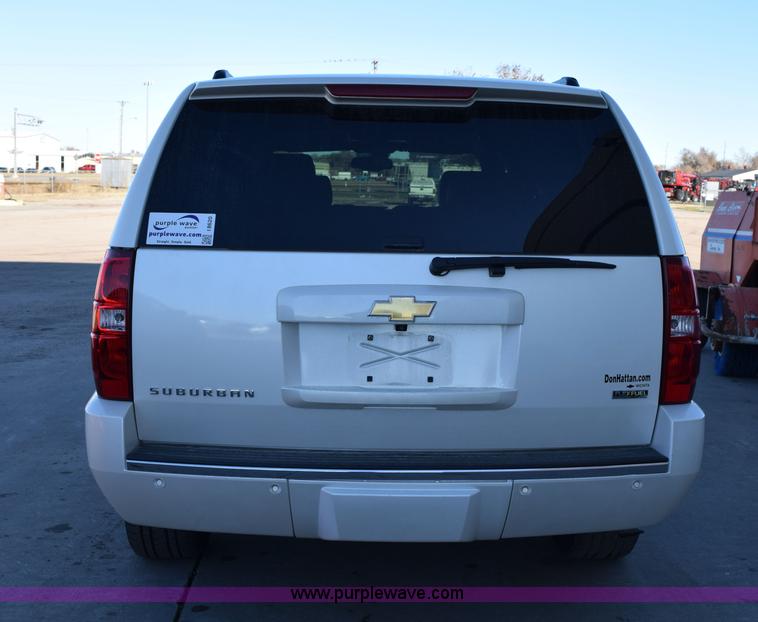 image for item I8620 2009 Chevrolet Suburban 1500 LTZ SUV