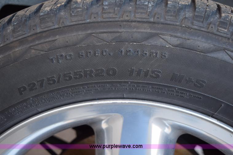 image for item I8620 2009 Chevrolet Suburban 1500 LTZ SUV