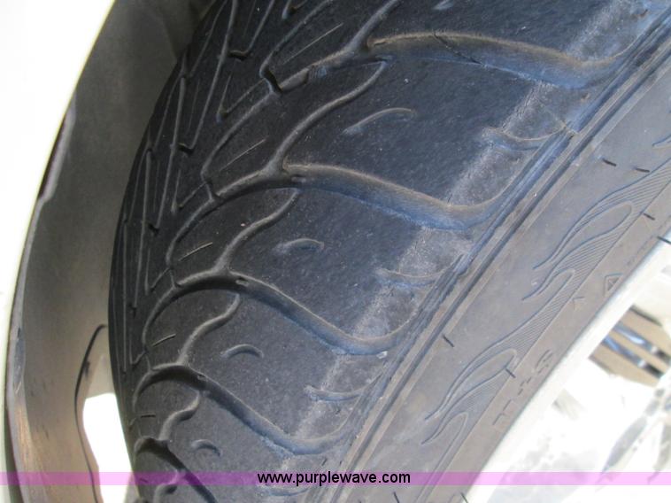 image for item I8680 2009 Chrysler 300 LX