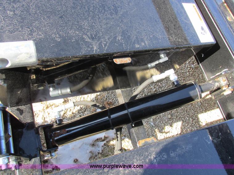 image for item I8870 2014 H & H tilt deck trailer